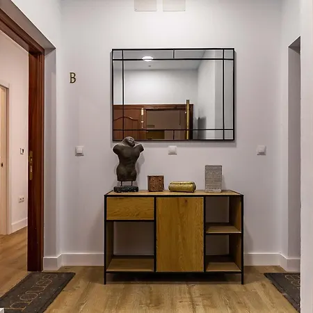 Soho Deluxe Center Apartman *